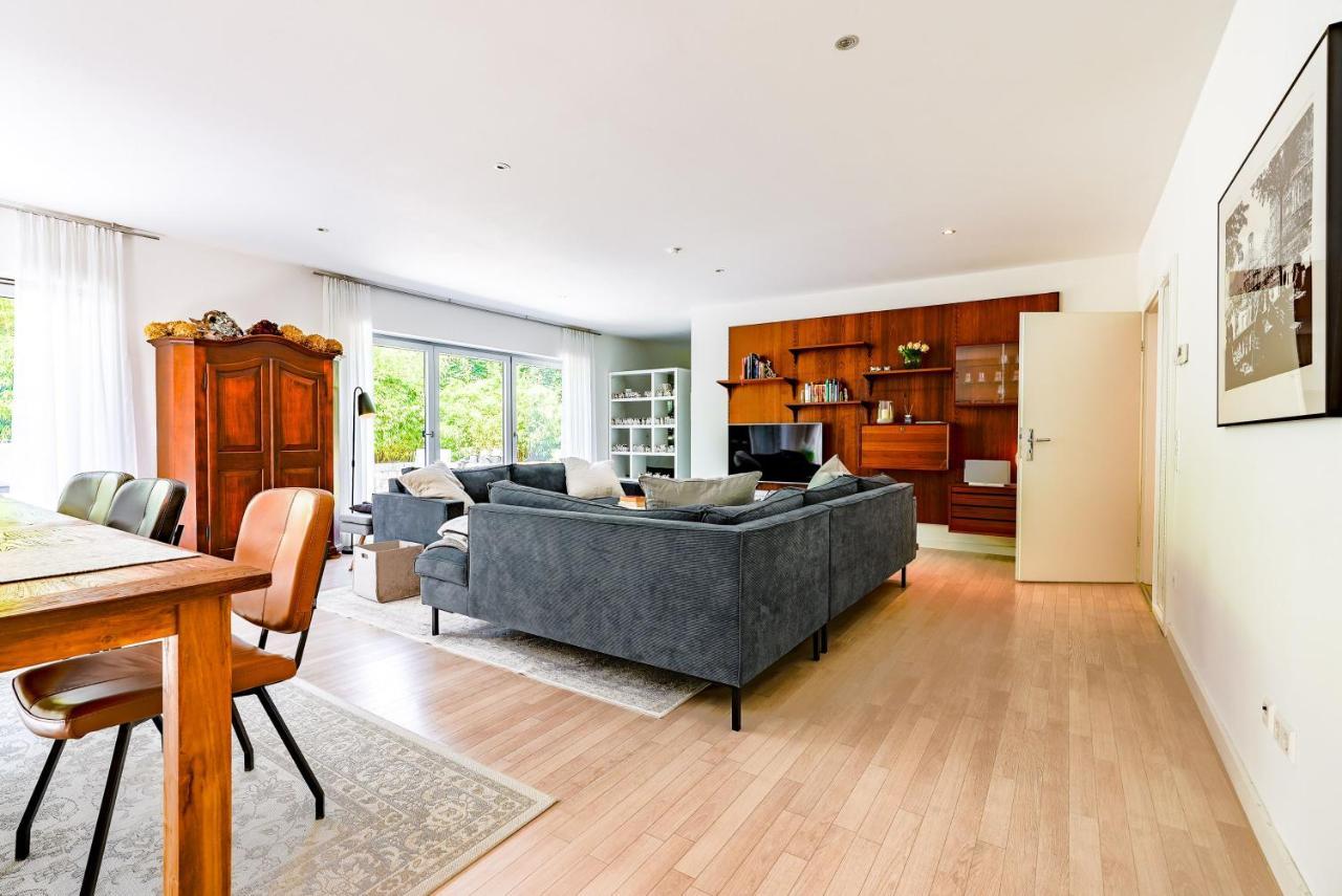 Schoenes Zimmer Nr 3 In Leer Ortsteil Nuettermoor Apartamento Nuttermoor Exterior foto